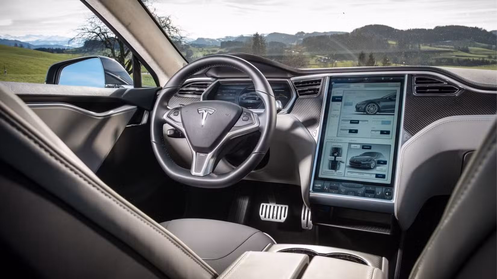 Tesla Model S interior shot showing dash