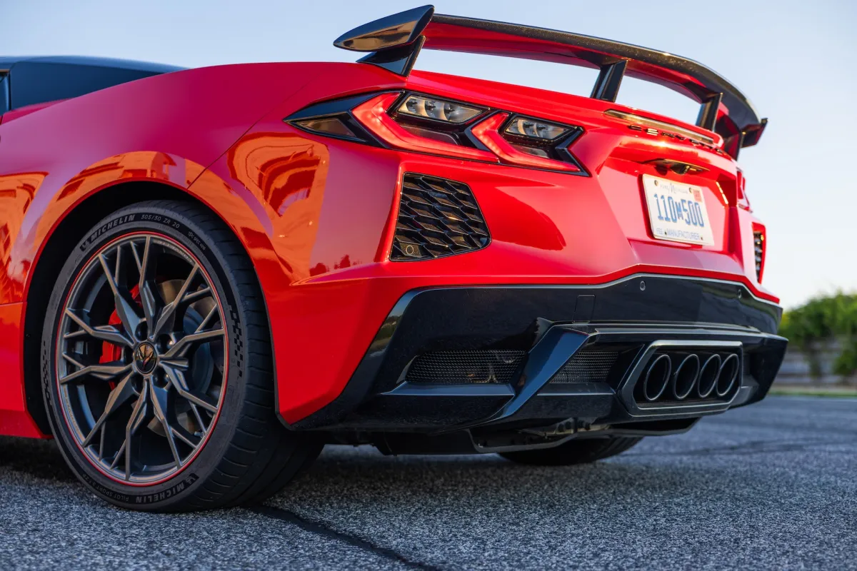 GM Is Already Pouring Cold Water on Manual C9 Corvette Rumors