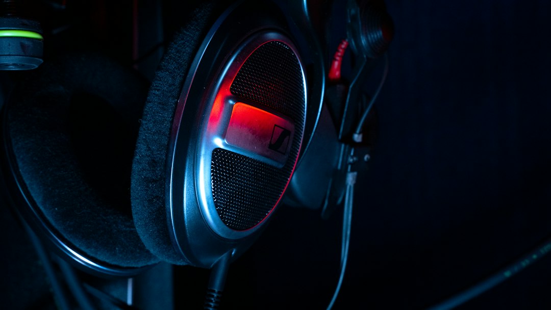 Translate Song Lyrics: Best Tools Compared