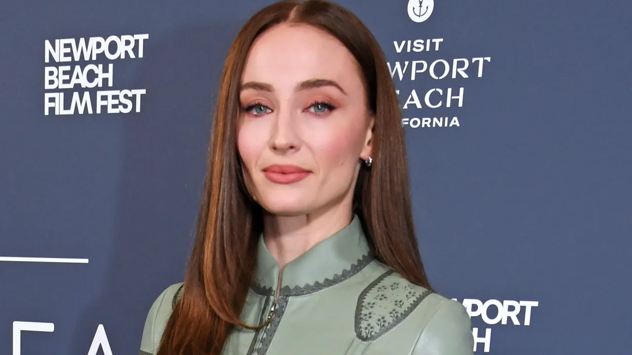 Sophie Turner’s Hair Has Never Been This Dark Before—See the Photos